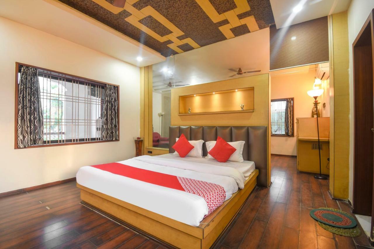 Oyo 47464 Hotel The Country Club Bilāspur Extérieur photo