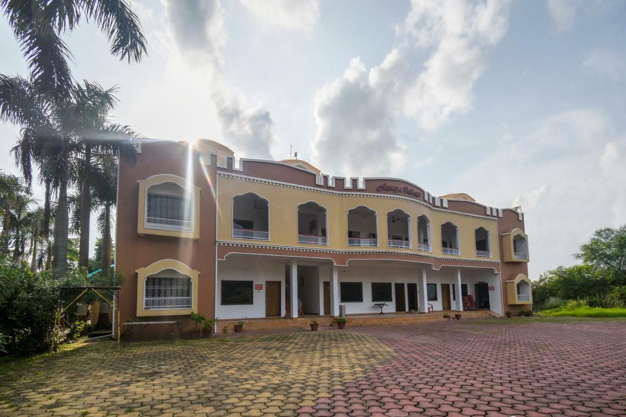 Oyo 47464 Hotel The Country Club Bilāspur Extérieur photo