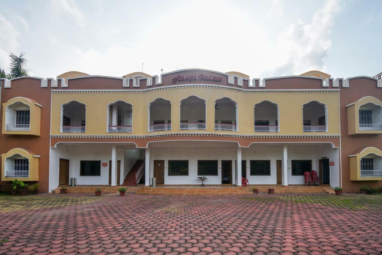 Oyo 47464 Hotel The Country Club Bilāspur Extérieur photo