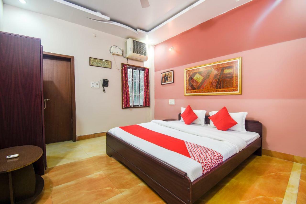 Oyo 47464 Hotel The Country Club Bilāspur Extérieur photo