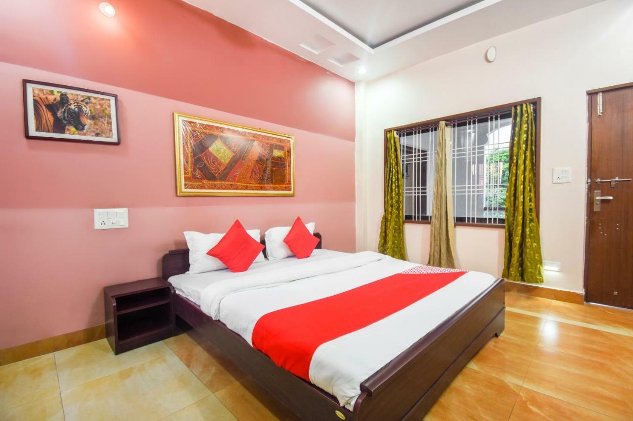 Oyo 47464 Hotel The Country Club Bilāspur Extérieur photo